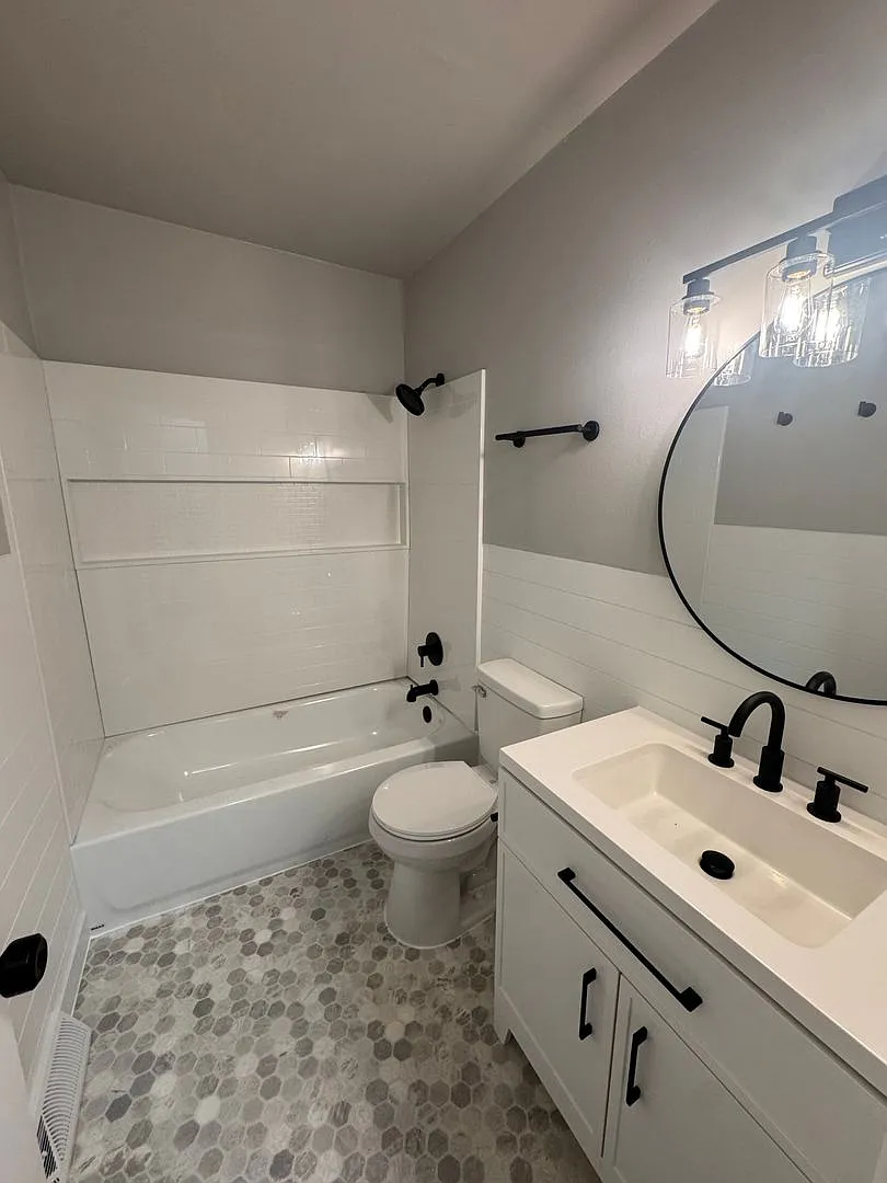 2812 Mulberry Rd — Photo 3