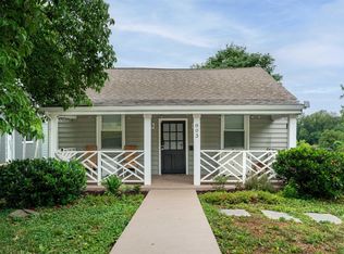 803 Ridge St, Charlottesville, VA 22902
