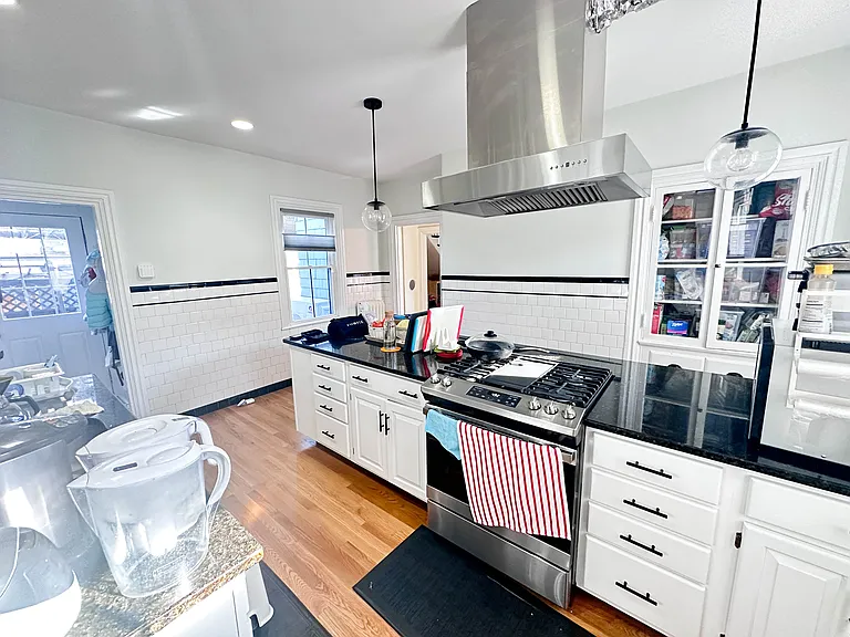 83 Thorndike St — Photo 3