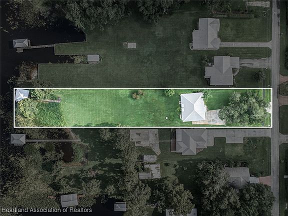 5th image of 407 Buddy Ave