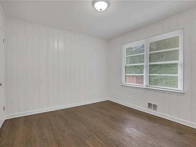 1982 Rena Cir SW — Photo 18