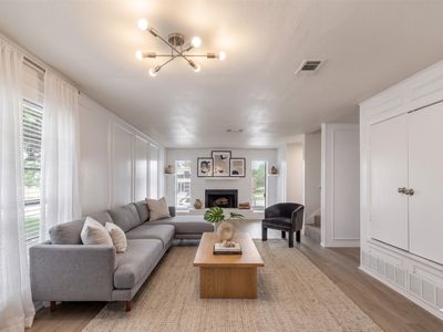 1620 Brown Trl, Hurst, TX, 76054