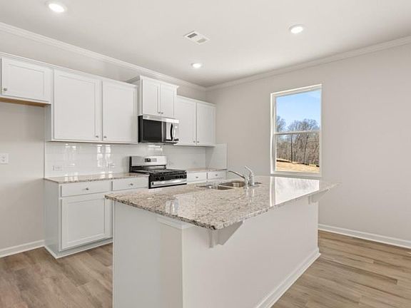 7th image of this home
