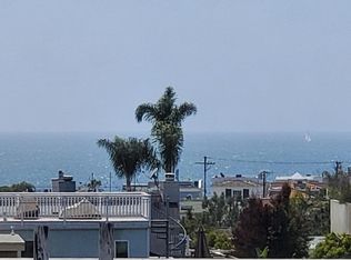 655 2nd St #E, Hermosa Beach, CA 90254