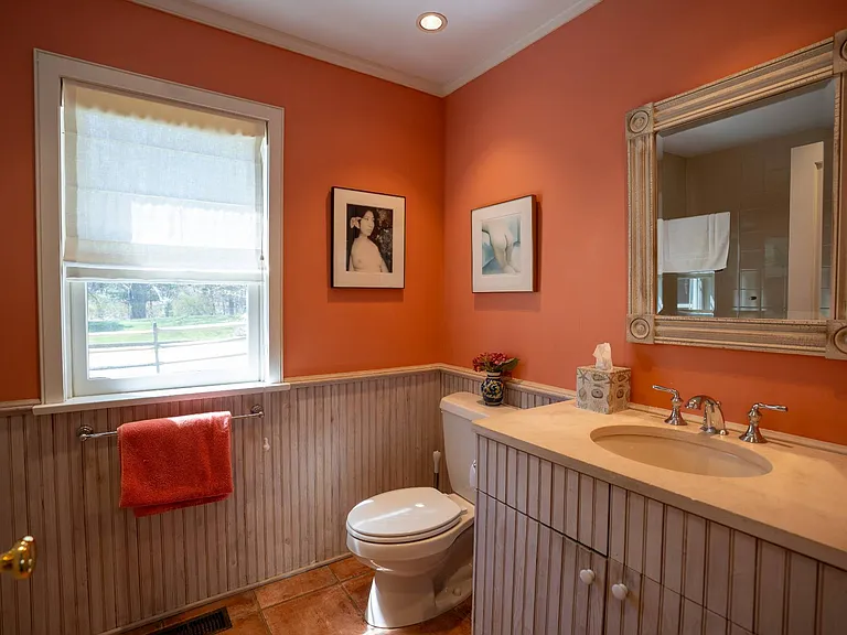 69 Fresh Pond Rd — Photo 12