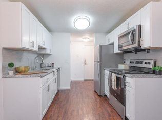 Kings Court Manor Apartment Homes, Rochester, NY 14617