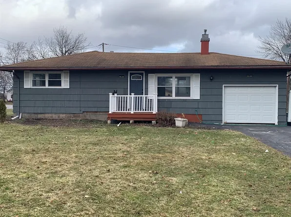 878 Pinnacle Rd, Pittsford, NY 14534