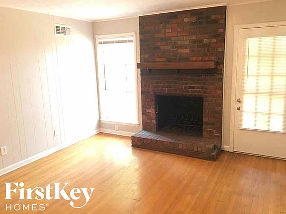 3rd image of 5601 Bayshore Dr