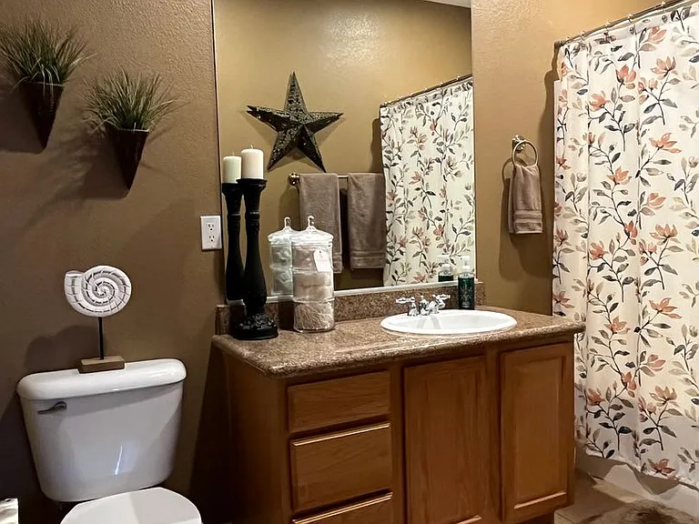 3575 McCormick Blvd #D201 — Photo 23