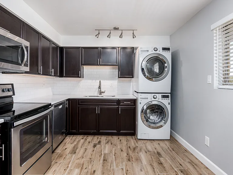 3702-3710 E Glenrosa Ave #3718 — Photo 8