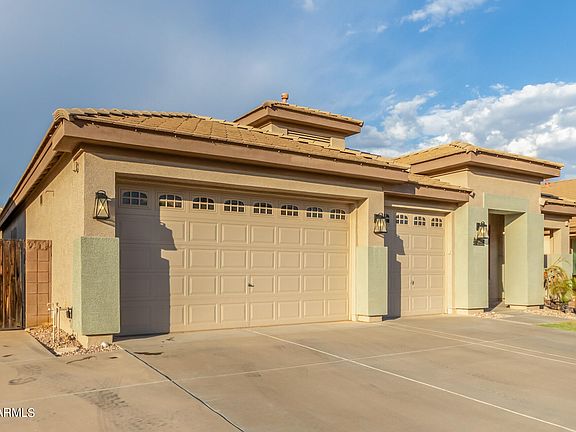 3rd image of 14430 W GELDING Drive