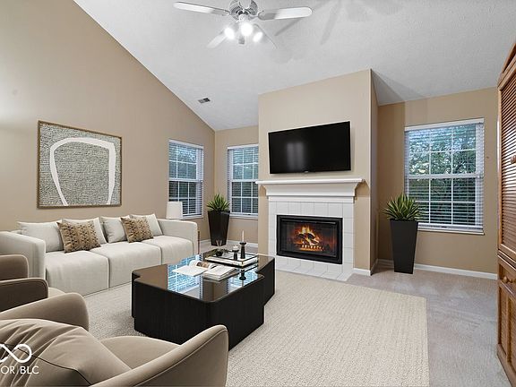 3rd image of 6260 Twin Creeks Dr