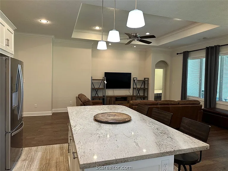15605 Long Creek Ln — Photo 9