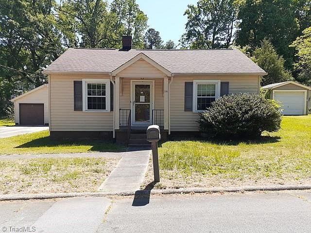 1st image of 206 Cobb St