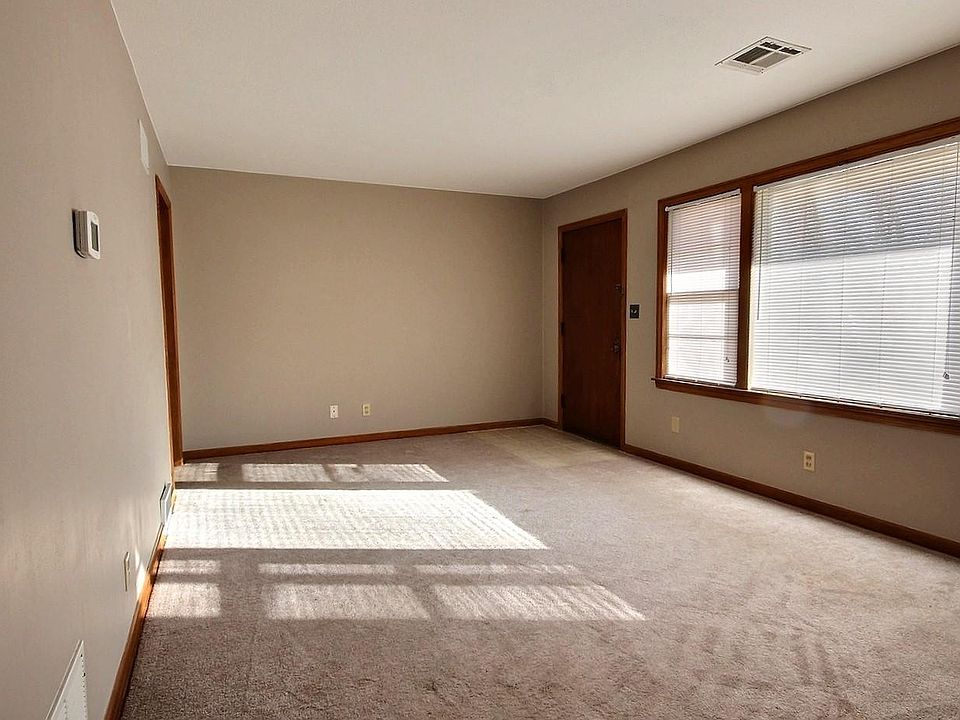 2059 S Ridgewood Dr, Wichita, KS 67218 Zillow