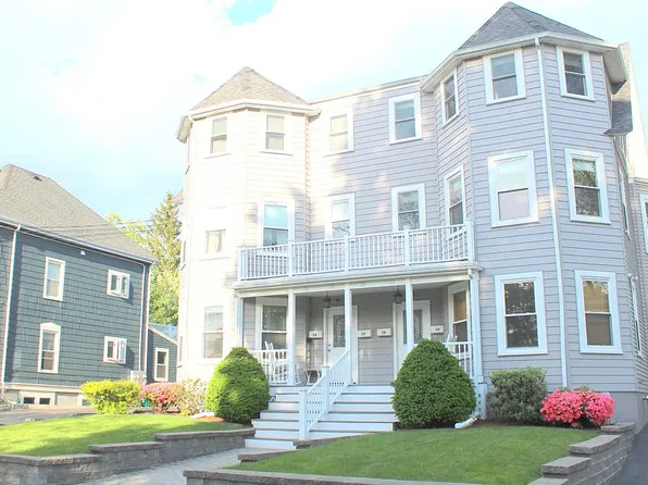 34 Royal St, Watertown, MA 02472