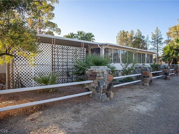 3rd image of 172 Trailzend Ave