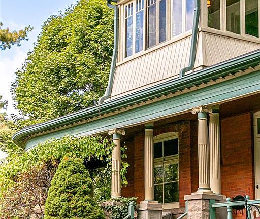 4th image of 55 Cayley St