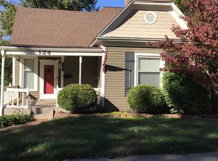 124 Clark Ave, Bonner Springs, KS 66012