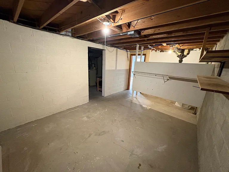 3251 Tremont Rd — Photo 11