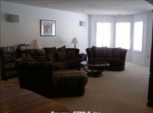 48 Wopowog Rd, East Hampton, CT 06424