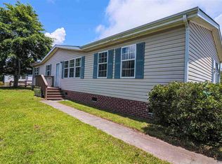 608 Ocean Breeze Ln, Murrells Inlet, SC 29576