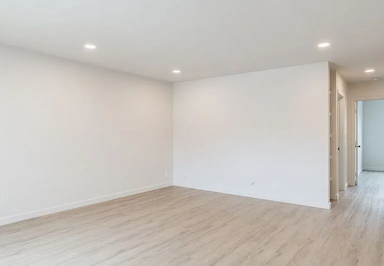 317 Tremont St #5 — Photo 7