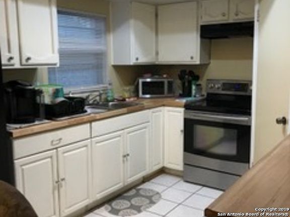 4th image of 1214 General Bragg St