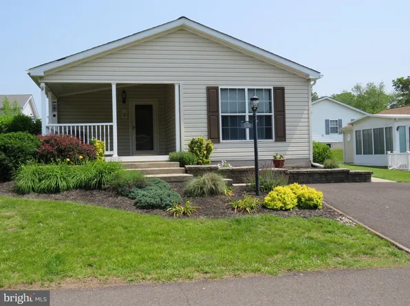 538 Haventree Ct, New Hope, PA 18938