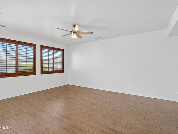 4th image of 8217 W BLOOMFIELD Road