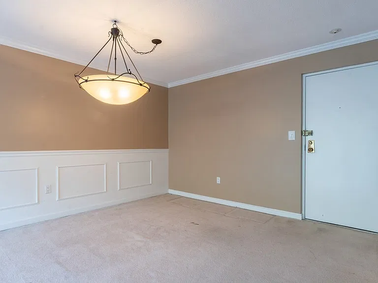 1 Summit Dr — Photo 22