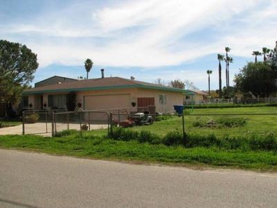 18213 Hibiscus Ave, Riverside, CA, 92508