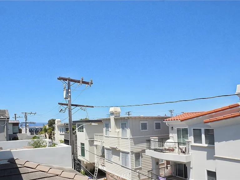 440 Marine Pl — Photo 46