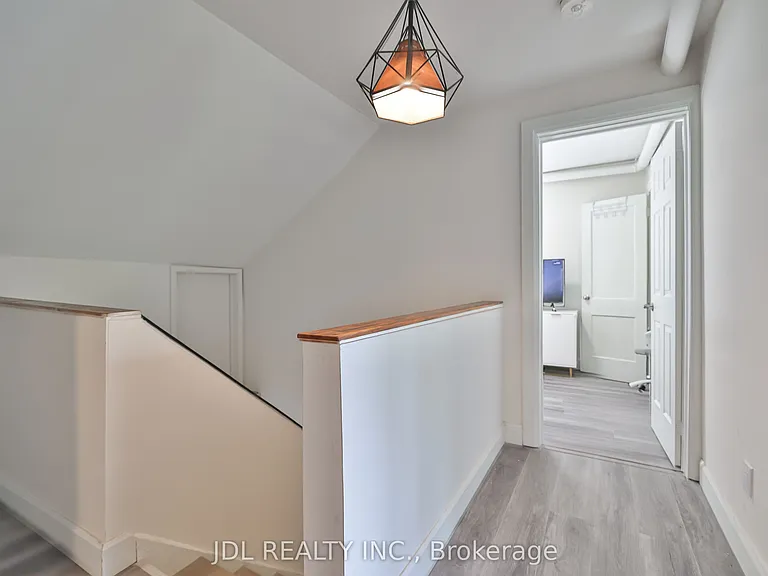 5 Sorauren Ave #7 — Photo 13