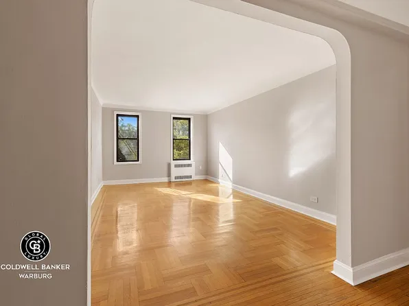 415 Ocean Pkwy APT 3G, Brooklyn, NY 11218