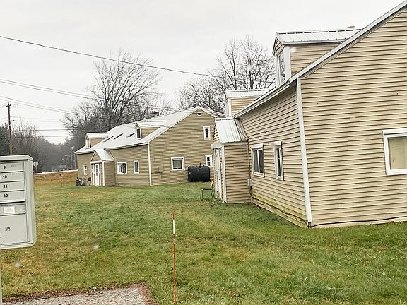 4th image of 90 Broadturn Road #1