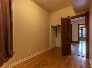 822 W George St APT 1, Chicago, IL 60657