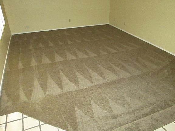 2nd image of 2526 E Sahuaro Dr