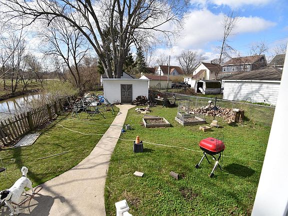 3rd image of 1905 Ehlert STREET