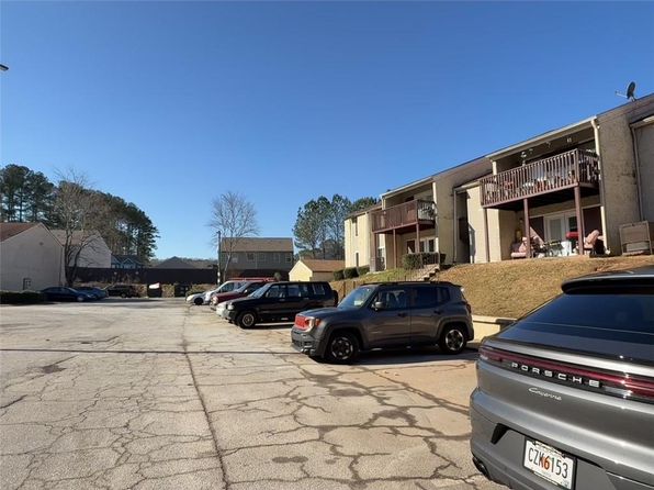 3575 Oakvale Rd APT 303, Decatur, GA 30034