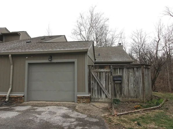 4221 Indian Pipe Trce, Indianapolis, IN 46237