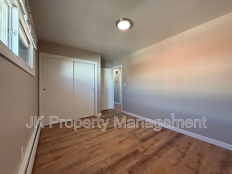 2100 4th St NE #3 — Photo 13