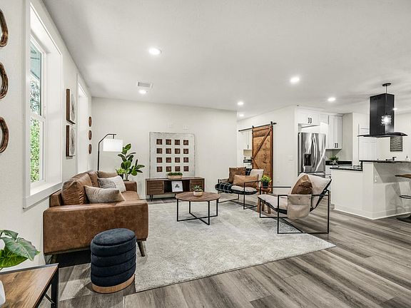 4th image of 283 Upper Terrace Ln