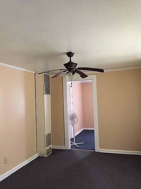 4th image of 112 Jeter St