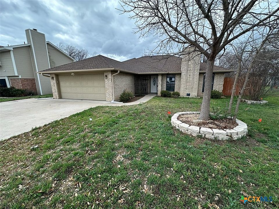 1st image of 2003 Cedarview Dr