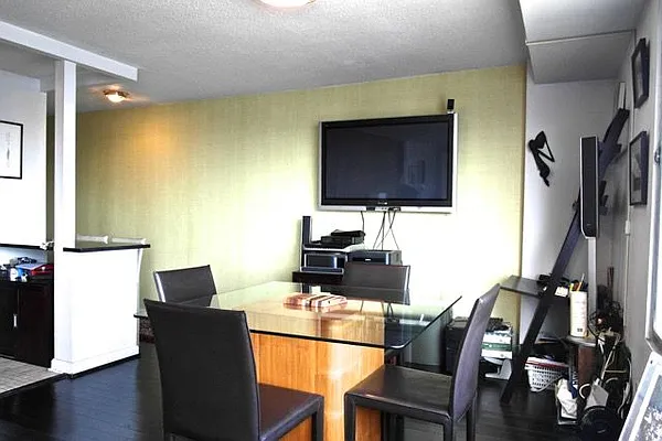 Sold by Cicada International LLC | media 5