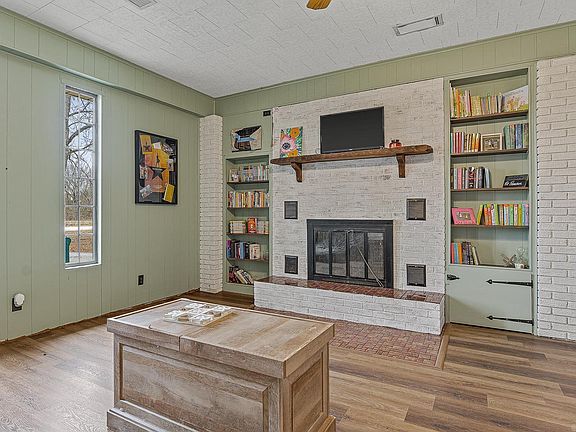 4th image of 185 Greene 335 Rd