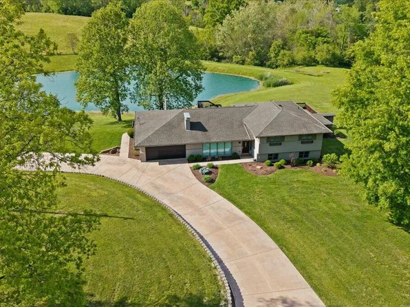 762 W Miller Rd, Alexandria, KY 41001