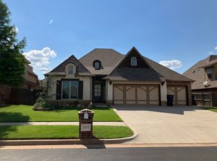 15513 Park Lake Rd, Edmond, OK 73013