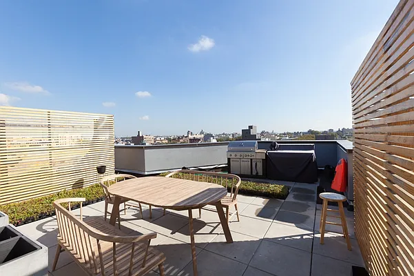 Rented by MNS | media 13